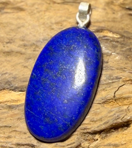 lapislazuli-edelstein-schmuck-ketten-anhaenger-heilstein-seelensteinchen-220726-2
