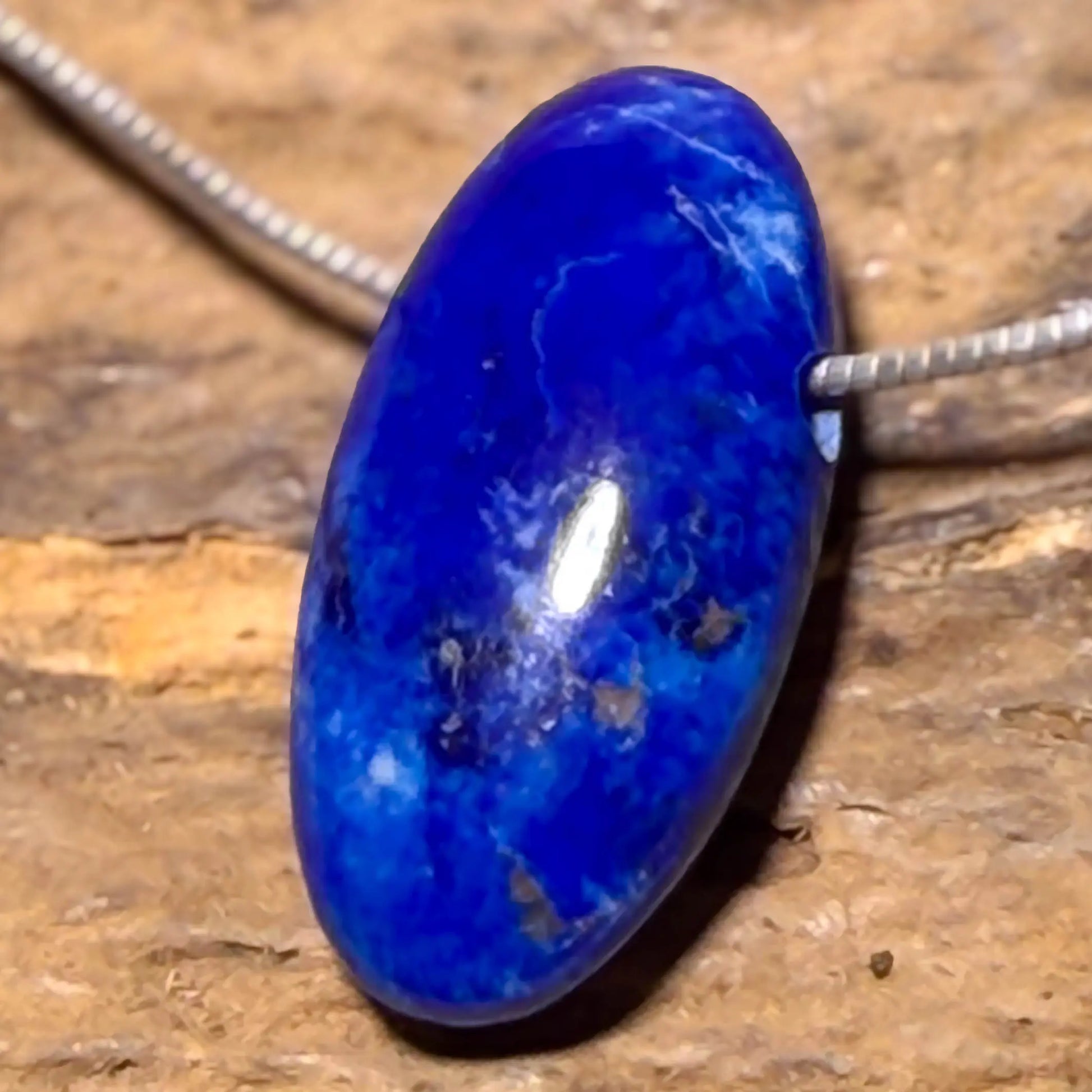 lapislazuli-edelstein-schmuck-ketten-anhaenger-trommelstein-seelensteinchen-060426-3_20acf4a0-c91b-4664-81b2-8bd8dfec6535