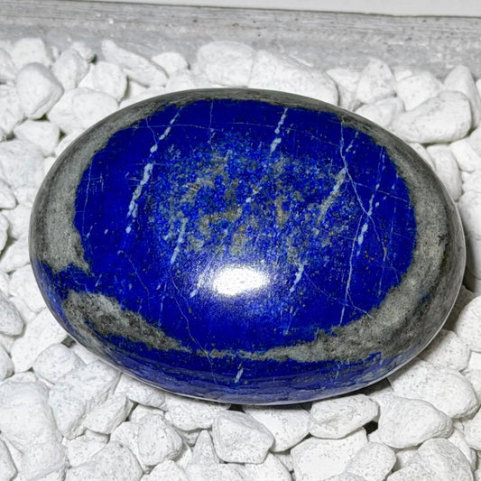 lapislazuli-edelstein-seifenstein-handschmeichler-heilstein-massage-seelensteinchen-160426