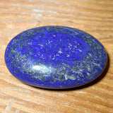 Lapislázuli, piedra de jabón - Piedra de palma - Piedra de apoyo - Piedra de masaje - 68g, pulida #6530
