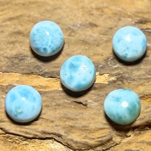 larimar-edelstein-mineralien-heilstein-handschmeichler-seelensteinchen-220726-2
