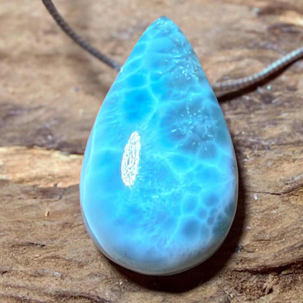 larimar-edelstein-schmuck-ketten-anhaenger-heilstein-061026