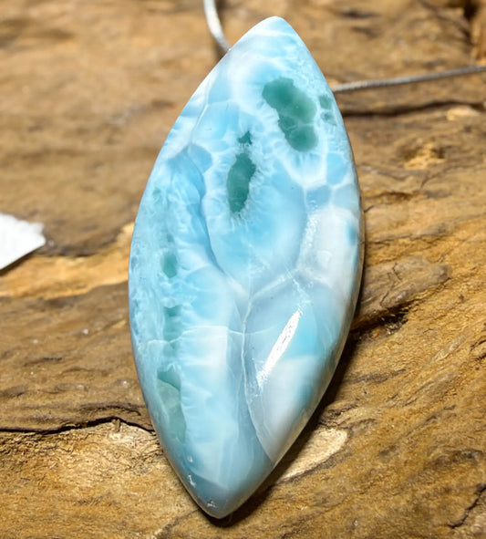 larimar-edelstein-schmuck-ketten-anhaenger-heilstein-221026-5