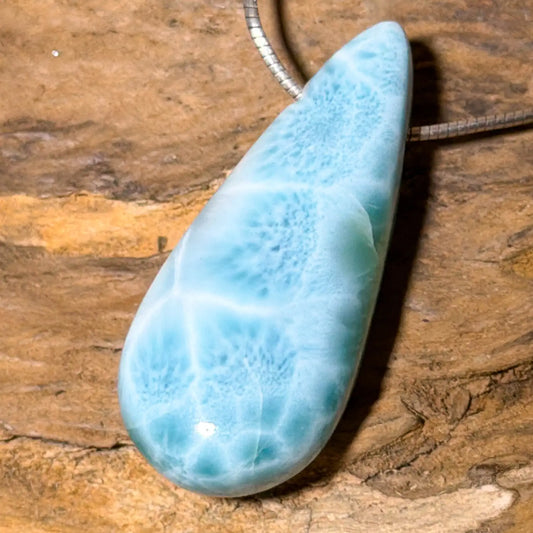 larimar-edelstein-schmuck-ketten-anhaenger-heilstein-trommelstein-seelensteinchen-060526-4