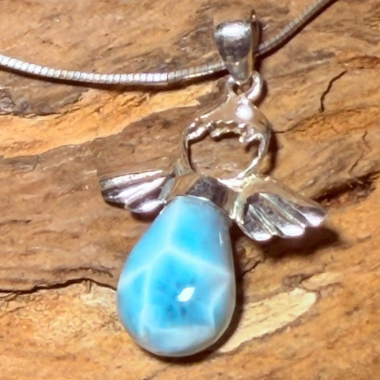larimar-engel-edelstein-trommelstein-schmuck-ketten-anhaenger-heilstein-200726-2