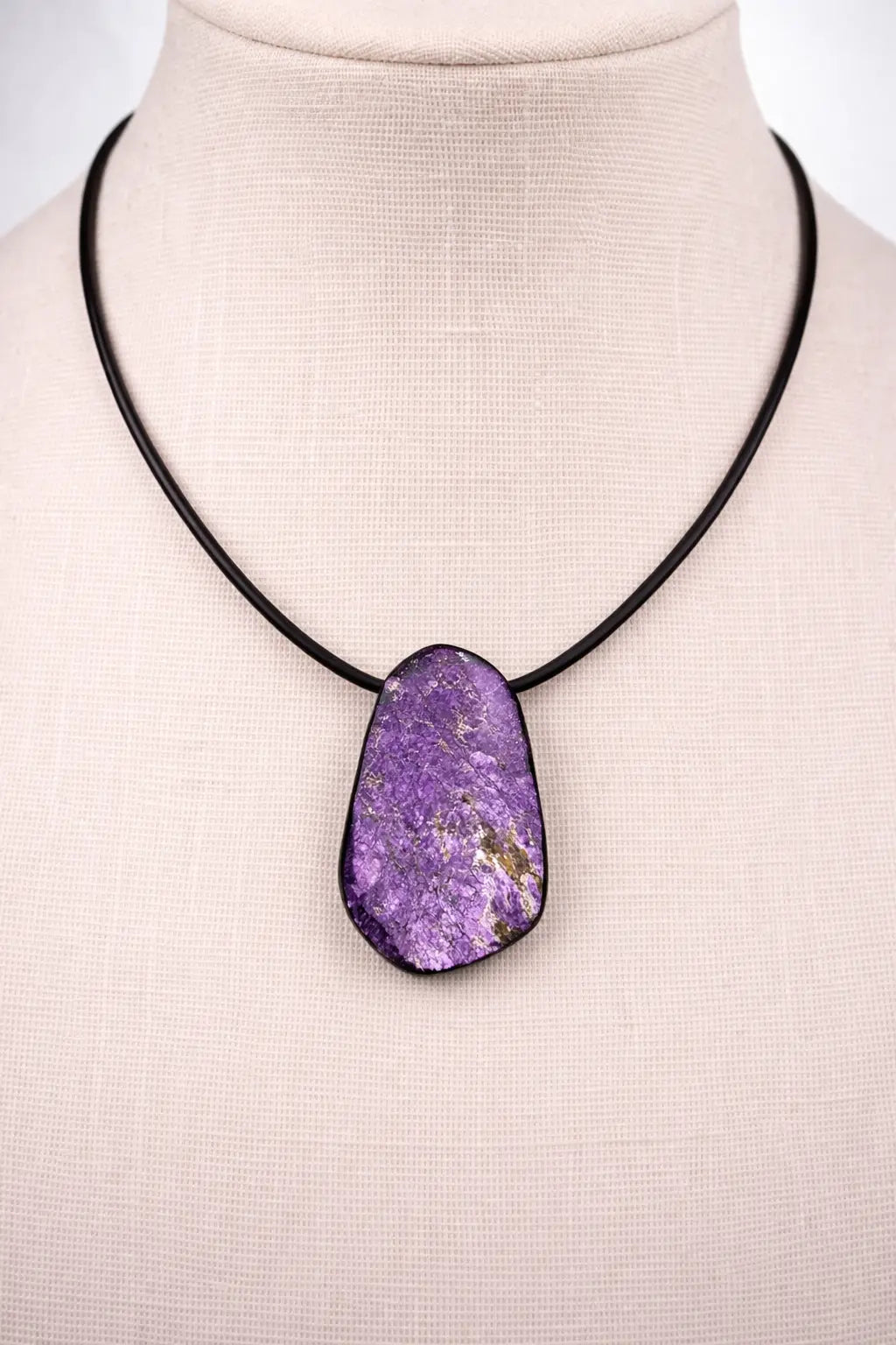 lederband-schmuck-kette-schmuckband-edelstein-trommelstein-seelensteinchen