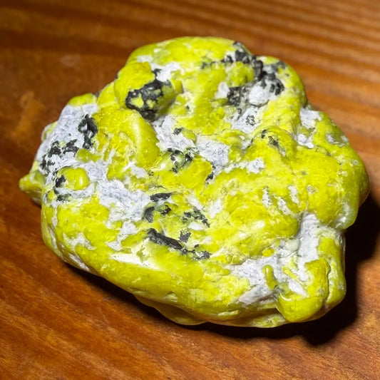 lizardit-edelstein-handschmeichler-heilstein-jade-seelensteinchen-060426