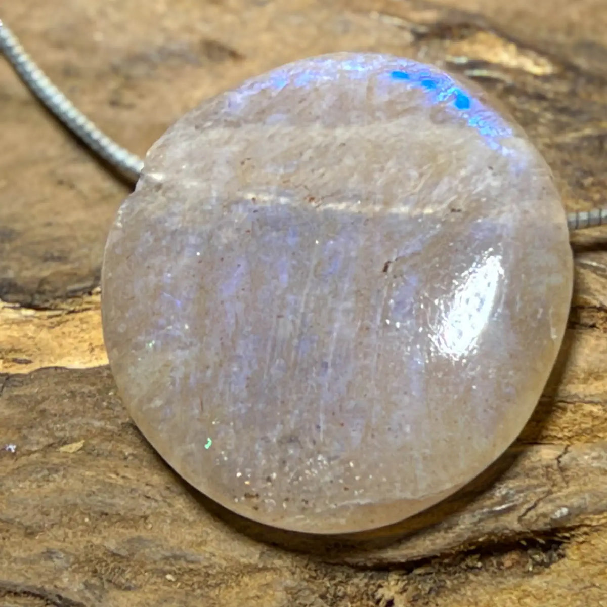 mondstein-edelstein-schmuck-ketten-anhaenger-heilstein-231026