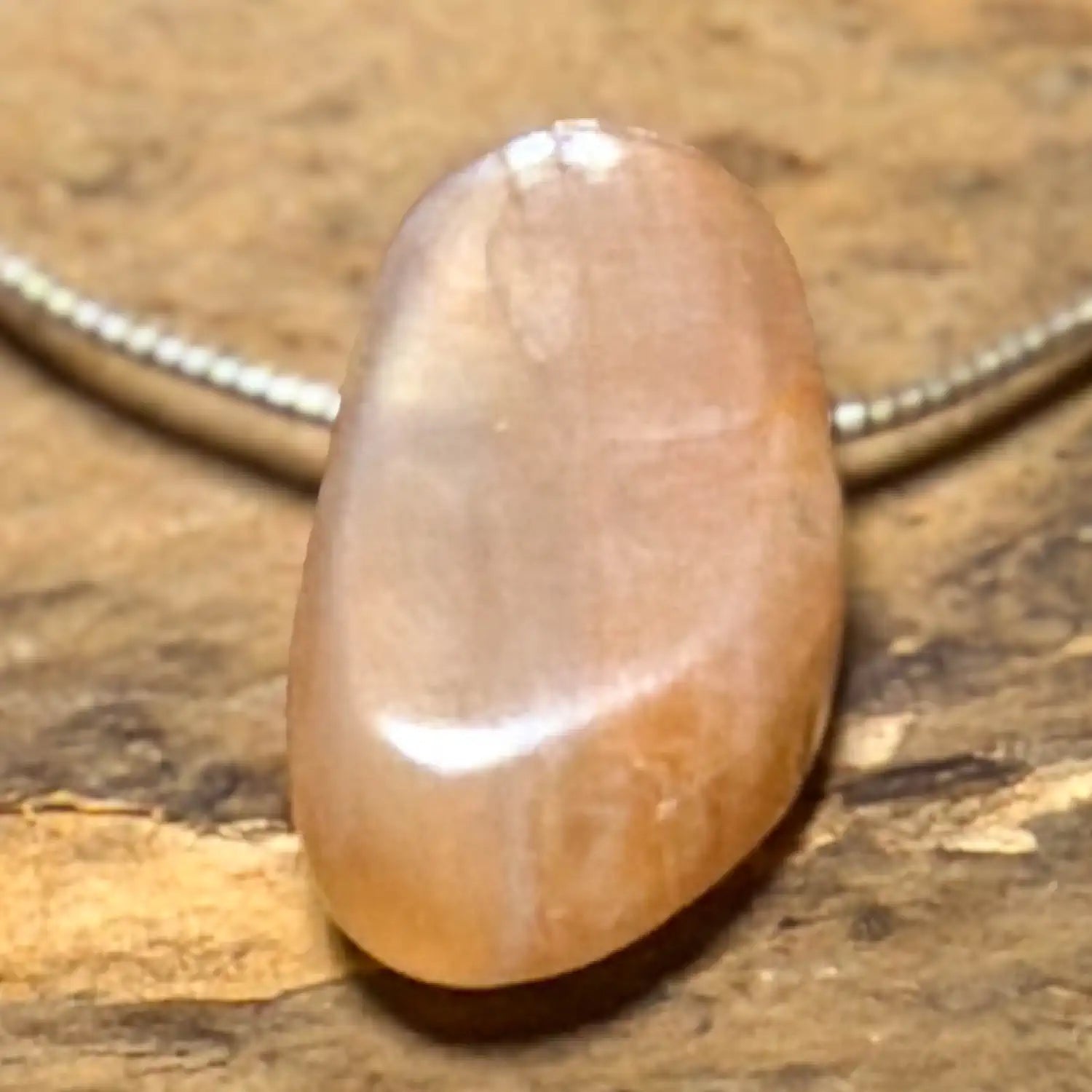 mondstein-edelstein-trommelstein-heilstein-schmuck-ketten-anhaenger-seelensteinchen-020626