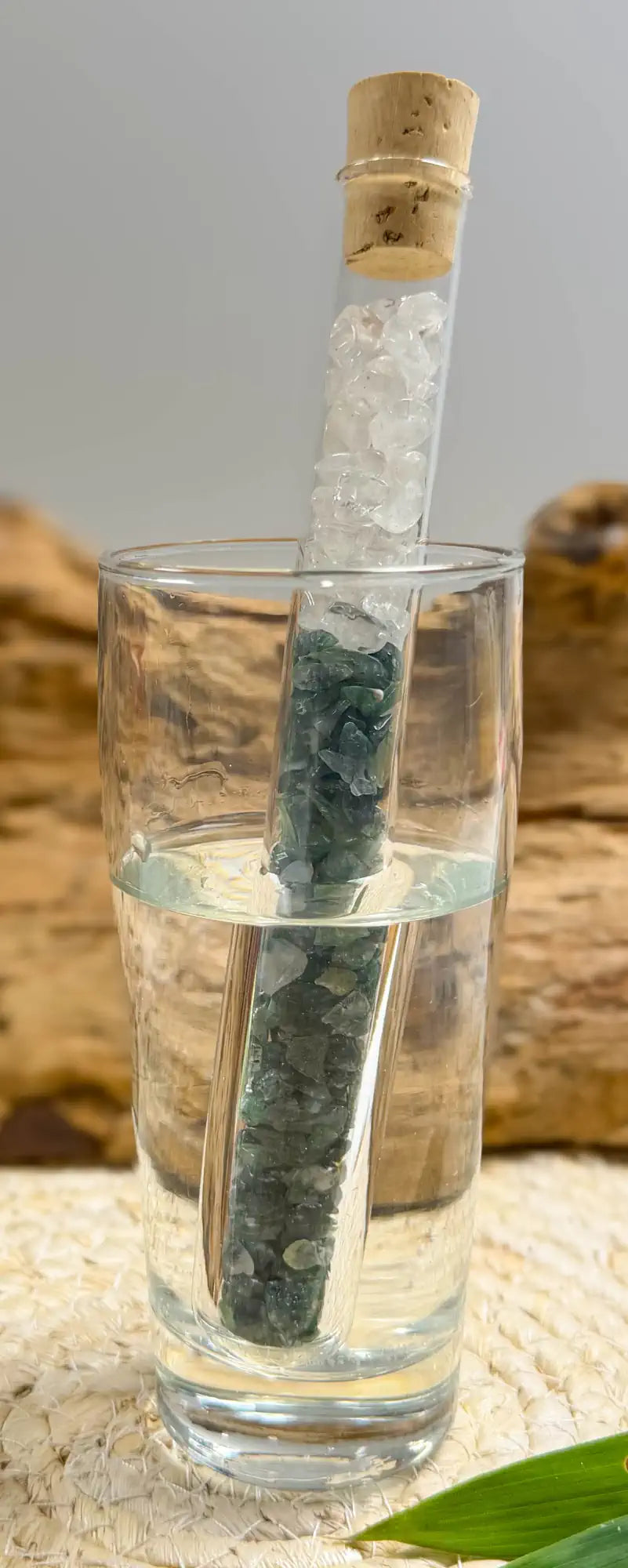 moosachat-bergkristall-edelsteinwasser-wasserstab-energetisieren-281026-2