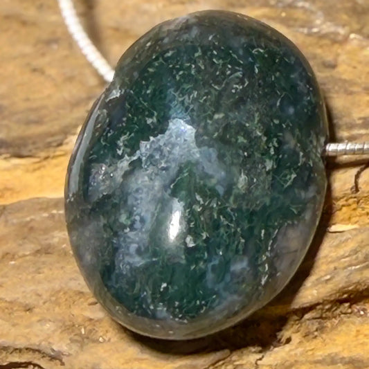 moosachat-edelstein-schmuck-ketten-anhaenger-collier-trommelstein-seelensteinchen-060826