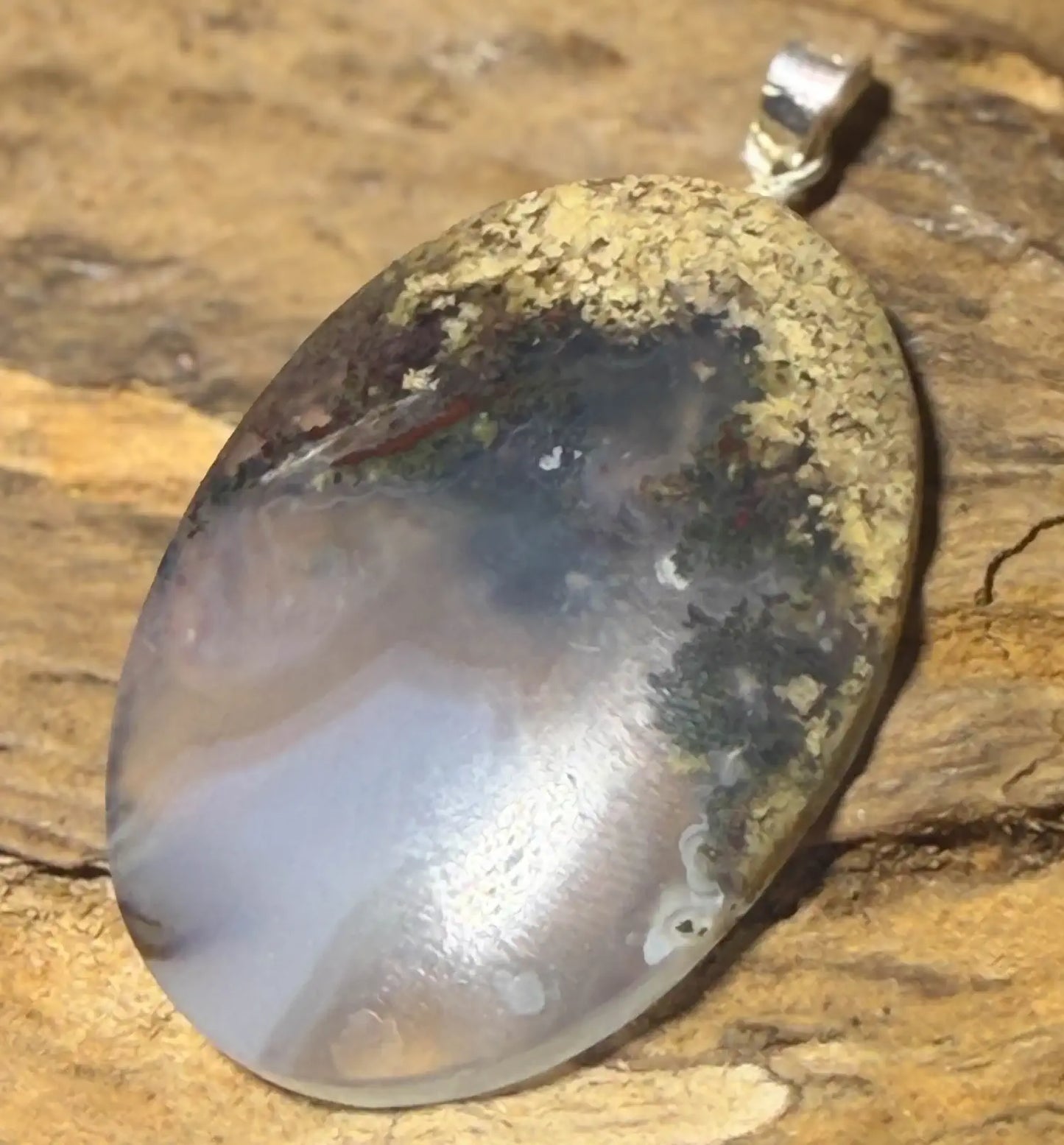 moosachat-edelstein-schmuck-ketten-anhaenger-collier-trommelstein-seelensteinchen-130826-2