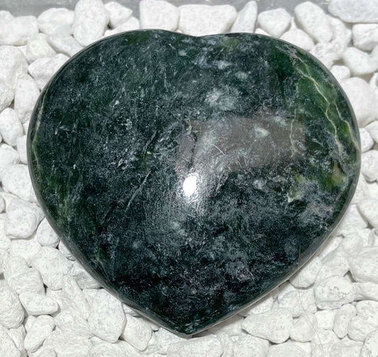 Nephrit Jade Herz Seifenstein - Handschmeichler - Auflagestein - Massagestein - Mineralien - 135g, poliert #6697