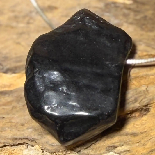 obsidian-edelstein-trommelstein-schmuck-ketten-anhaenger-heilstein-080726