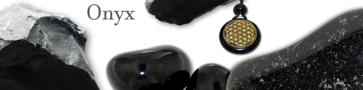 onyx-edelstein-heilstein-schmuck-edelsteinkette-mineralien-seelensteinchen
