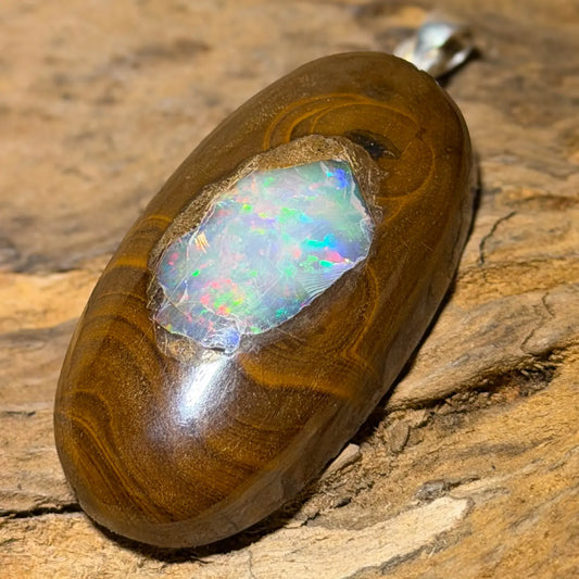 opal-cabochon-silber-schmuck-ketten-anhaenger-edelstein-heilstein-seelensteinchen