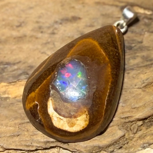opal-cabochon-silber-schmuck-ketten-anhaenger-edelstein-heilstein-seelensteinchen