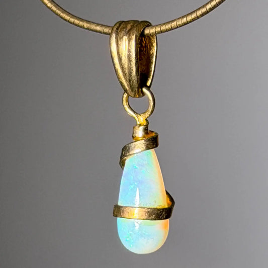 opal-edelstein-schmuck-ketten-anhaenger-trommelstein-heilstein-seelensteinchen-120626-2