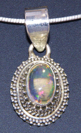 Edelstein Anhänger mit Welo Opal A Qualität - 925er Silber #6126