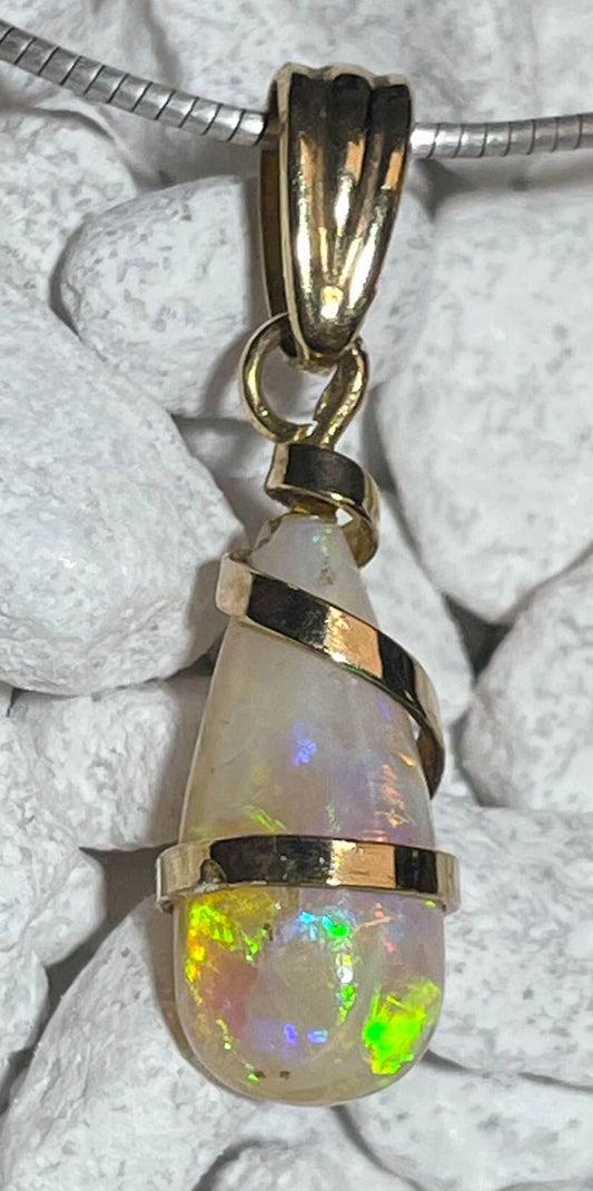 Australischer Opal Edelstein Schmuck Anhänger vergoldet A Qualität - 925er Silber #5658