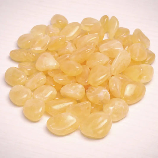orangencalcit-edelstein-trommelstein-mini-handschmeichler-entspannung-massage-chakra-seelensteinchen