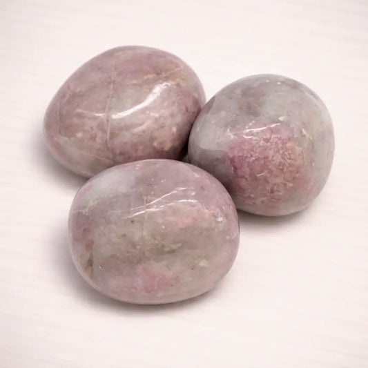 pink-turmalin-edelstein-trommelstein-handschmeichler-entspannung-massage-chakra-seelensteinchen