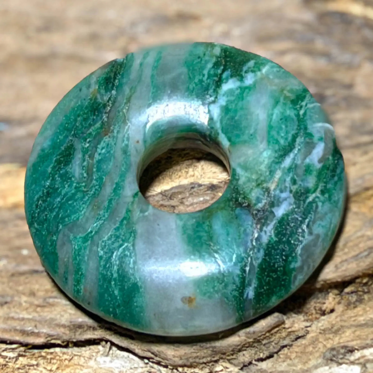 prasem-edelstein-donut-pi-scheibe-schmuck-ketten-anhaenger-heilstein-191026