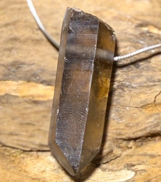 raichquarz-spitze-edelstein-trommelstein-schmuck-ketten-anhaenger-heilstein-180926-2