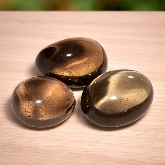 rauchquarz-edelstein-trommelstein-handschmeichler-entspannung-massage-chakra-seelensteinchen