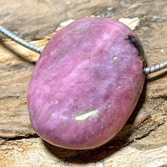 rhodonit-edelstein-schmuck-ketten-anhaenger-heilstein-301026