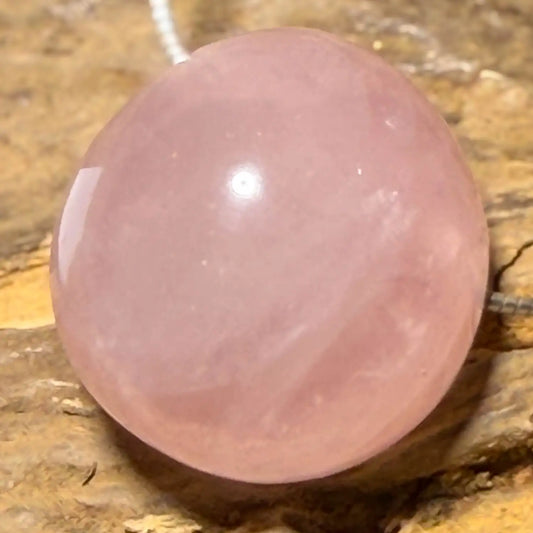 rosenquarz-edelstein-schmuck-ketten-anhaenger-collier-trommelstein-seelensteinchen-050826