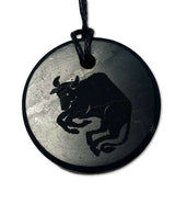 Schungit Sternzeichen Anhänger mit Gravur - Stier - Edelstein - A Qualität #6629