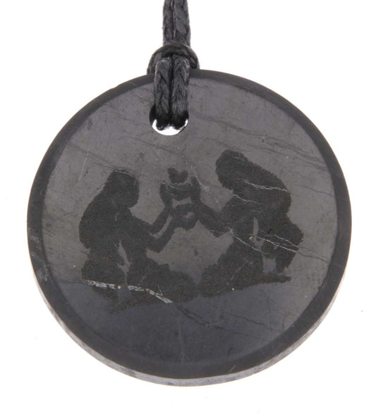 Schungit Sternzeichen Anhänger mit Gravur - Zwillinge - Edelstein - A Qualität #6505