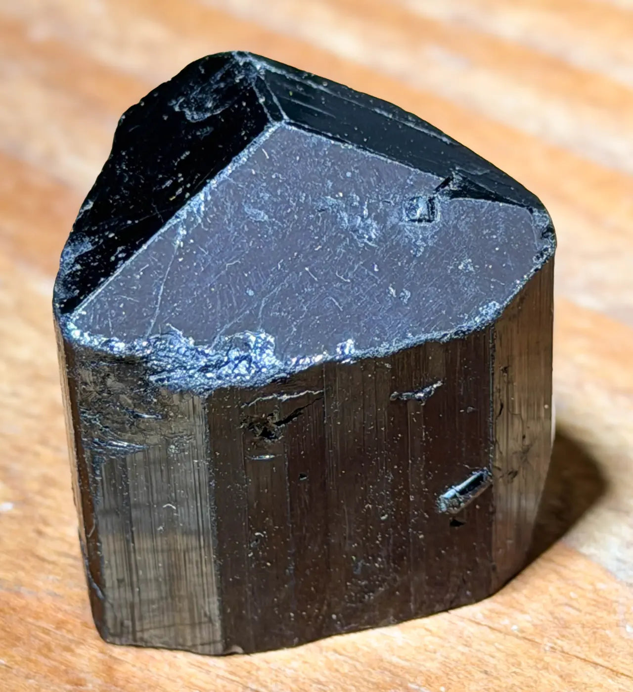schwarzer Turmalin Schörl Kristall Rohstein Handschmeichler Mineralien Edelstein - A Qualität #7264 - seelensteinchen