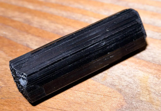 schwarzer Turmalin - Schörl Kristall - Rohstein Handschmeichler - Mineralien - Edelstein - A Qualität #7392 - seelensteinchen