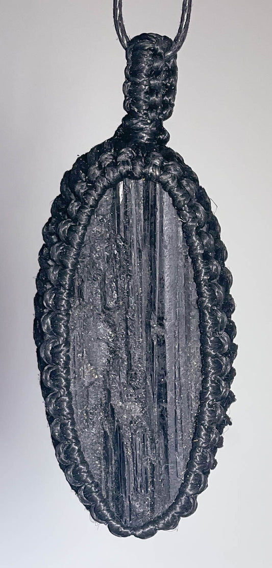 Makramee schwarzer Turmalin / Schörl Schmuck Trommelstein Ketten Anhänger - Edelstein A Qualität #7322