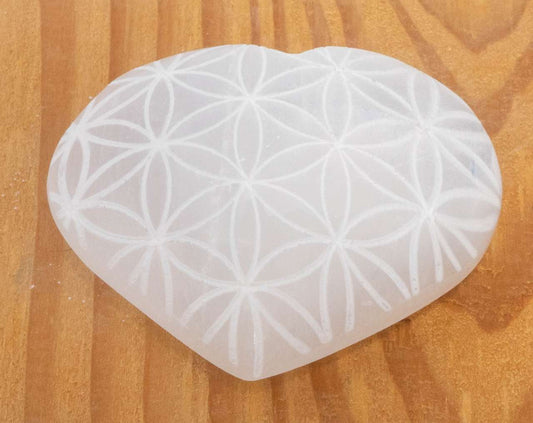 Selenit Herz ca. 6cm Blume des Lebens - Edelstein A Qualität #6557