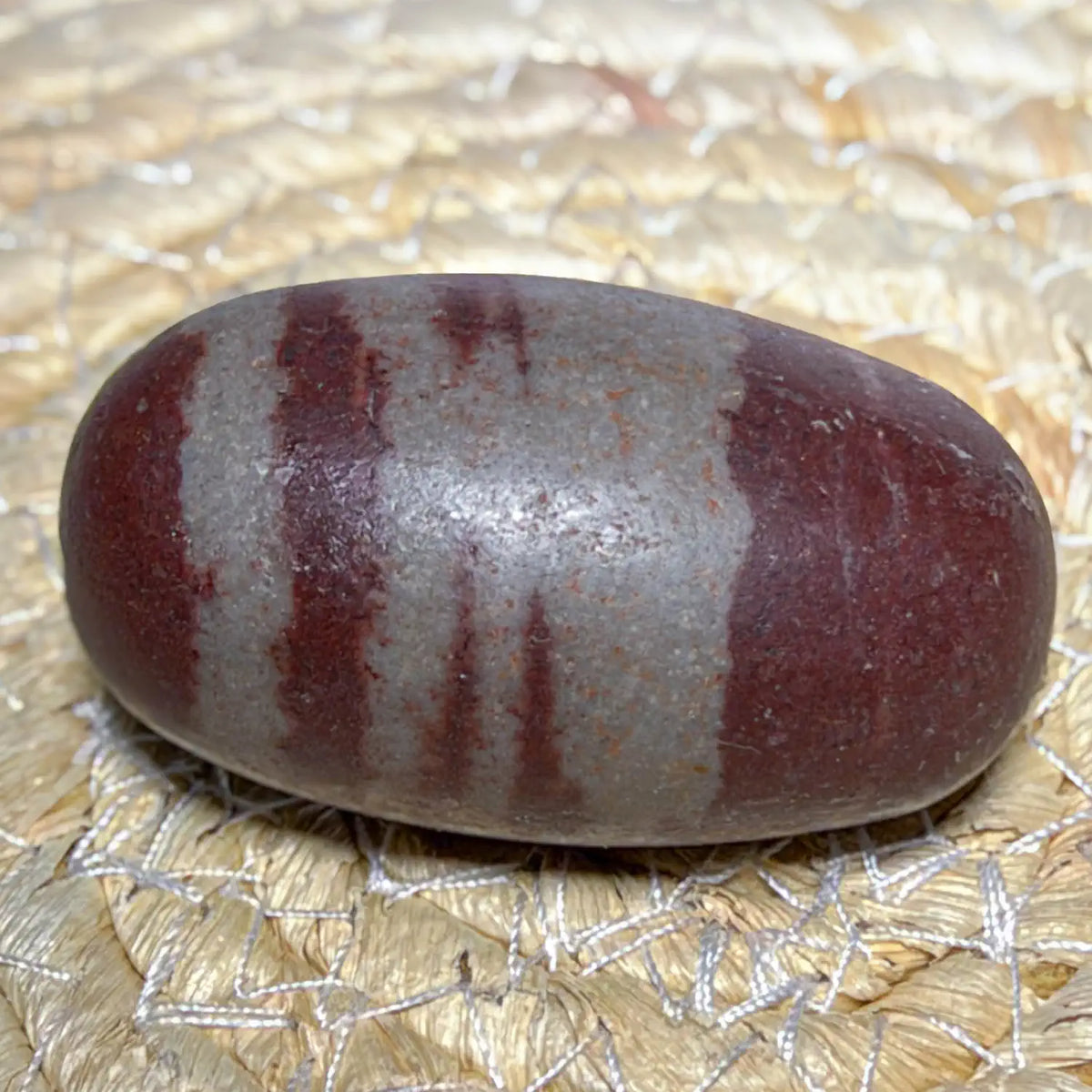 shiva-lingam--handschmeichler-edelstein-251026