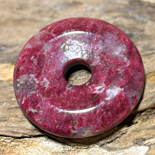 thulit-edelstein-donut-pi-scheibe-schmuck-ketten-anhaenger-heilstein-191026