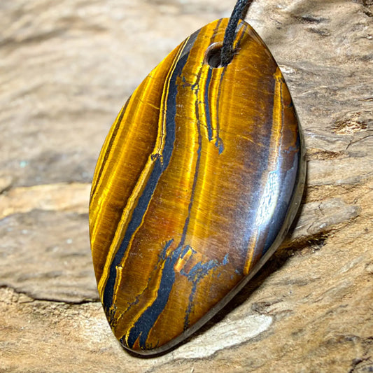 tigerauge-edelstein-schmuck-ketten-anhaenger-heilstein-221026