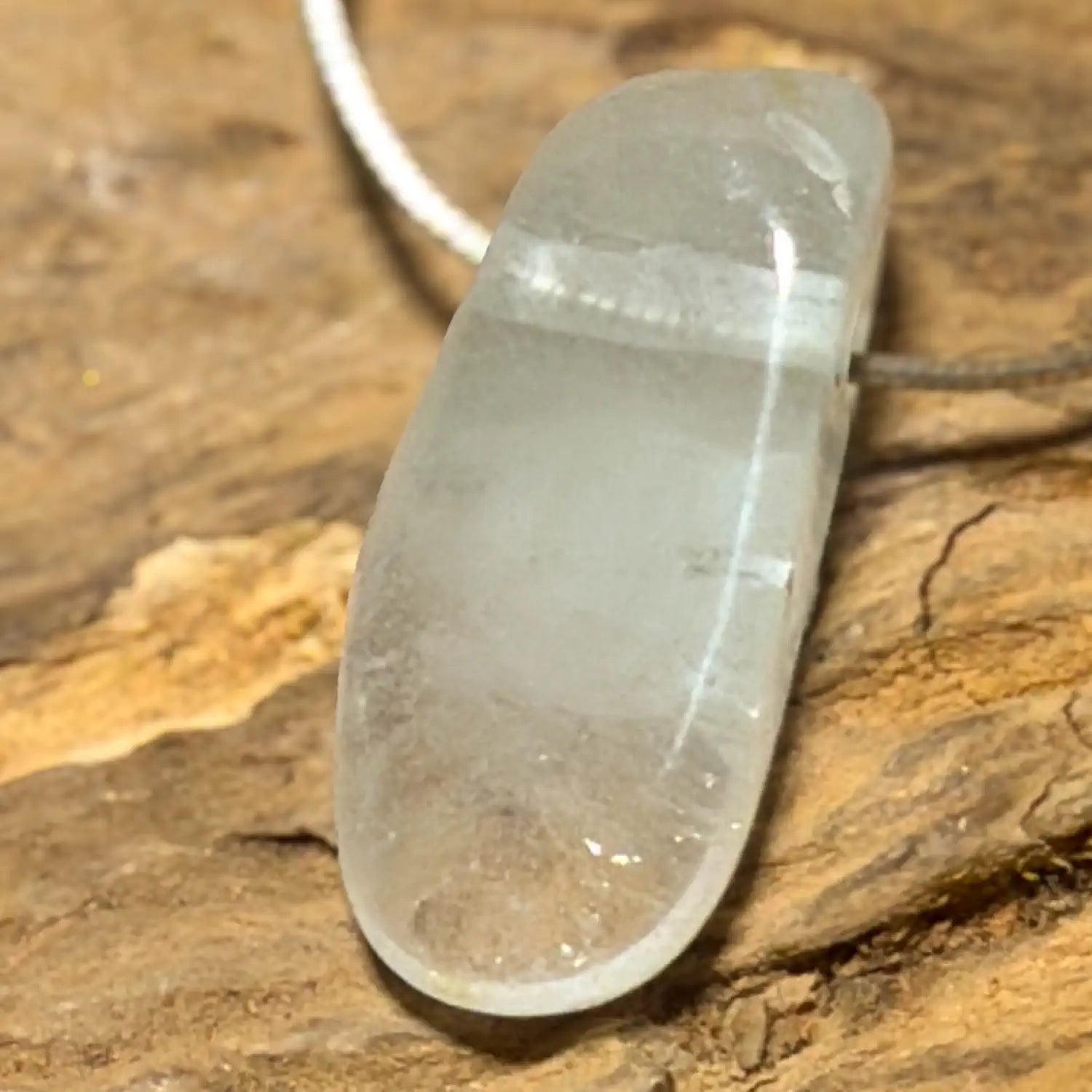 topas-blau-edelstein-schmuck-ketten-anhaenger-trommelstein-heilstein-seelensteinchen-220526