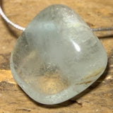 Topacio azul sin tratar, piedra rodada, gema, colgante de cadena, joya - Calidad A - #5328 - seelensteinchen