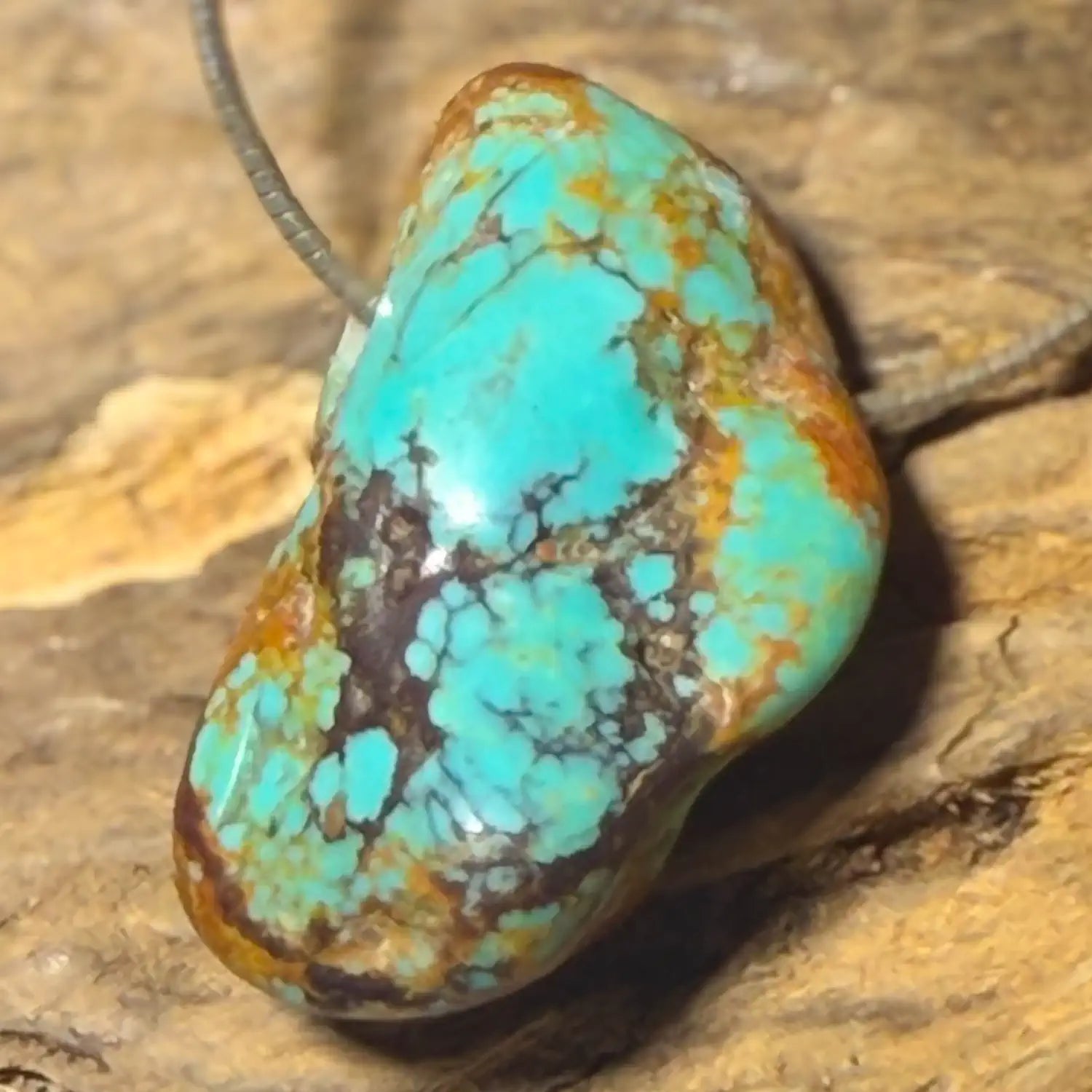 tuerkis-edelstein-trommelstein-schmuck-ketten-anhaenger-heilstein-010726-2