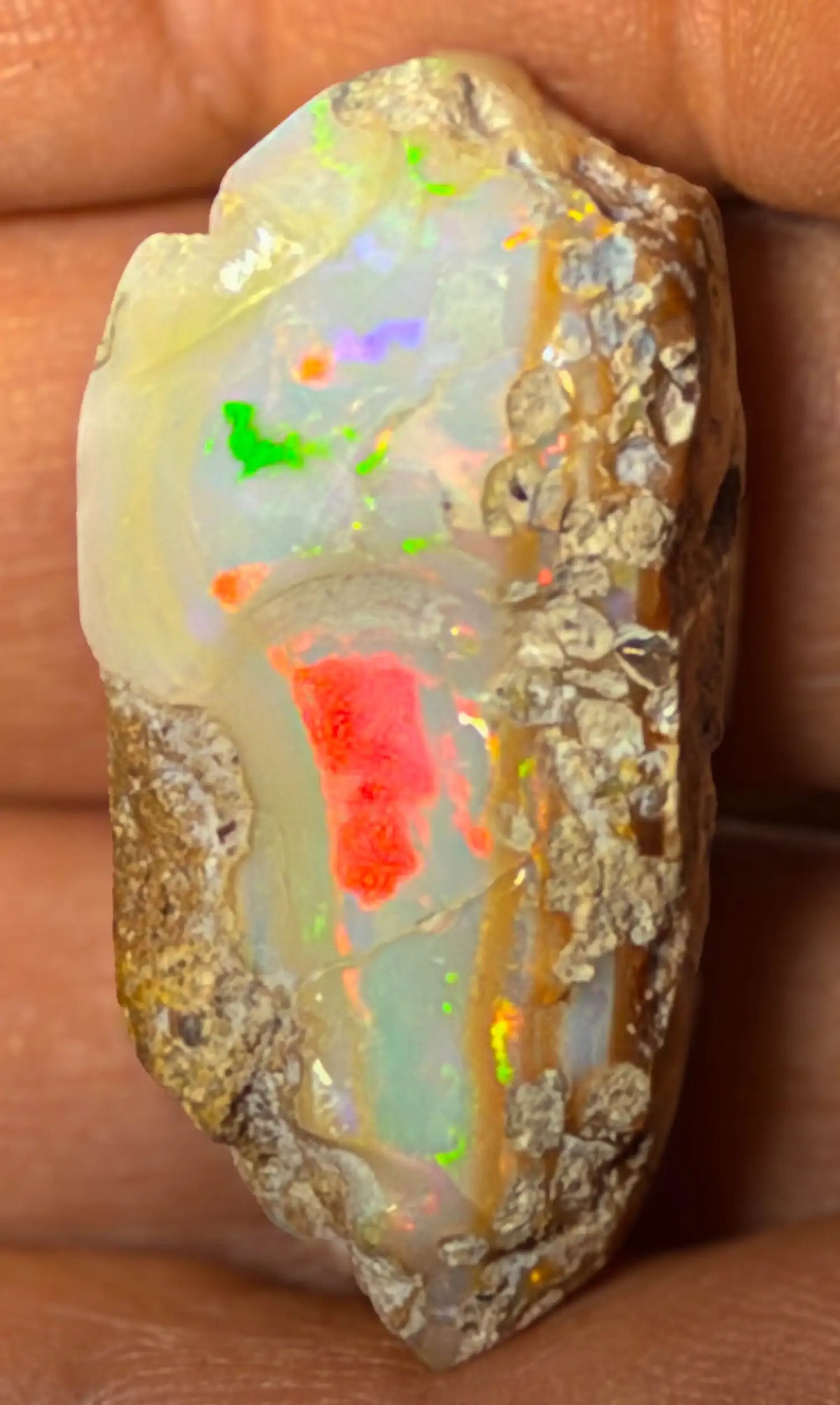 welo-opal-edelstein-schmuck-ketten-anhaenger-trommelstein-heilstein-kristall-191026-5
